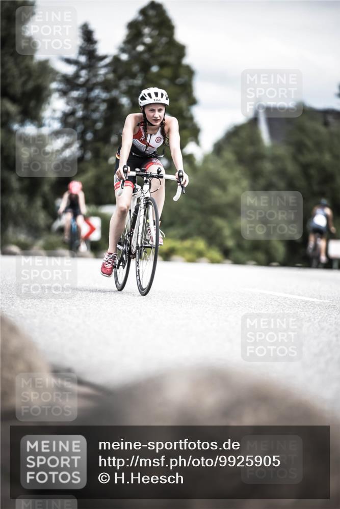 21.06.2026 - 29. Vierlanden-Triathlon H.Heesch http://msf.ph/oto/9925905 21.06.2026 14:54:34 Radfahren 1266 meine-sportfotos.de