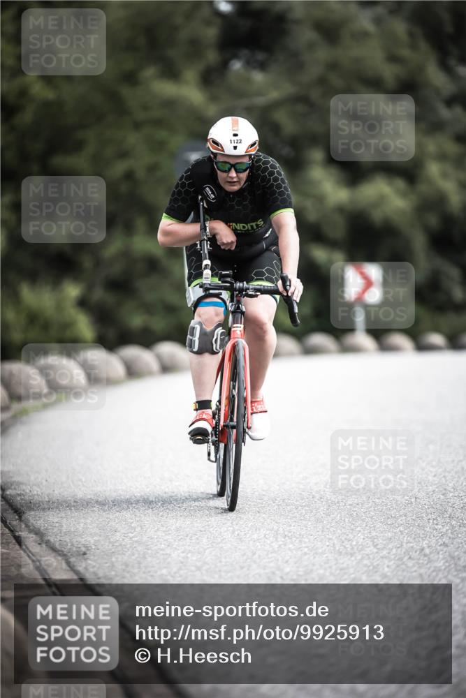 21.06.2026 - 29. Vierlanden-Triathlon H.Heesch http://msf.ph/oto/9925913 21.06.2026 13:18:18 Radfahren 1122 meine-sportfotos.de