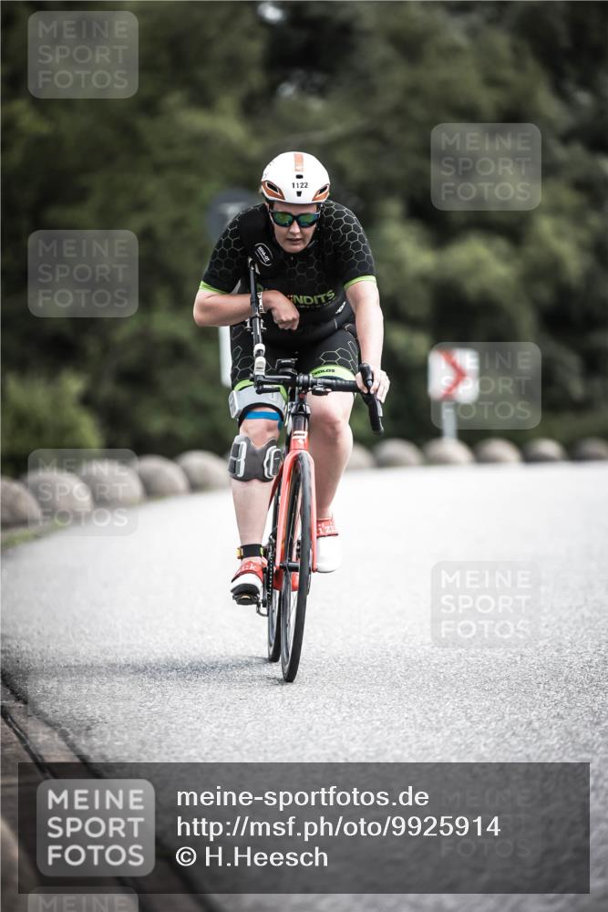 21.06.2026 - 29. Vierlanden-Triathlon H.Heesch http://msf.ph/oto/9925914 21.06.2026 13:18:18 Radfahren 1122 meine-sportfotos.de
