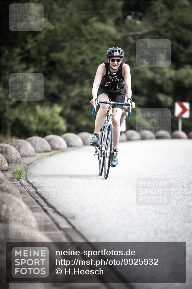 21.06.2026 - 29. Vierlanden-Triathlon H.Heesch http://msf.ph/oto/9925932 21.06.2026 13:18:31 Radfahren 1158 meine-sportfotos.de