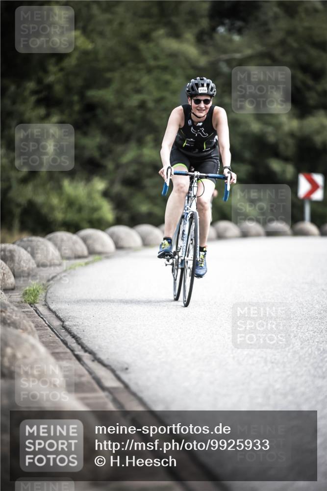 21.06.2026 - 29. Vierlanden-Triathlon H.Heesch http://msf.ph/oto/9925933 21.06.2026 13:18:31 Radfahren 1158 meine-sportfotos.de