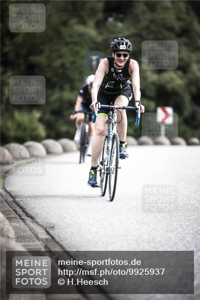 21.06.2026 - 29. Vierlanden-Triathlon H.Heesch http://msf.ph/oto/9925937 21.06.2026 13:18:32 Radfahren 1158 meine-sportfotos.de