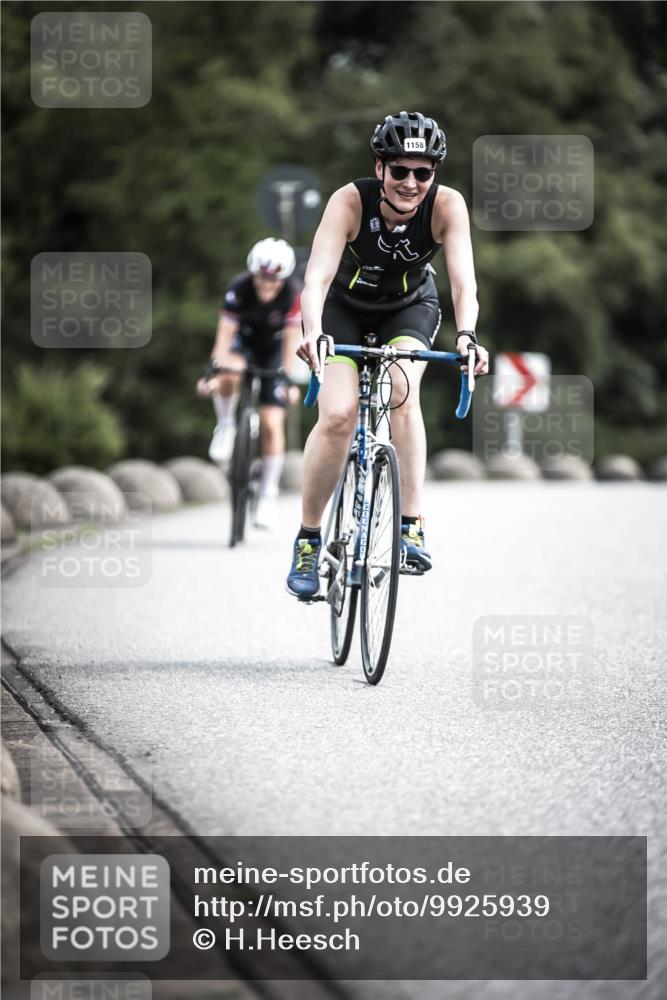 21.06.2026 - 29. Vierlanden-Triathlon H.Heesch http://msf.ph/oto/9925939 21.06.2026 13:18:32 Radfahren 1158 meine-sportfotos.de