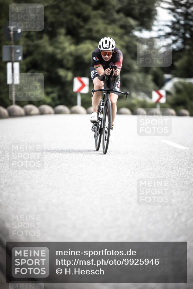 21.06.2026 - 29. Vierlanden-Triathlon H.Heesch http://msf.ph/oto/9925946 21.06.2026 13:18:39 Radfahren 1115 meine-sportfotos.de