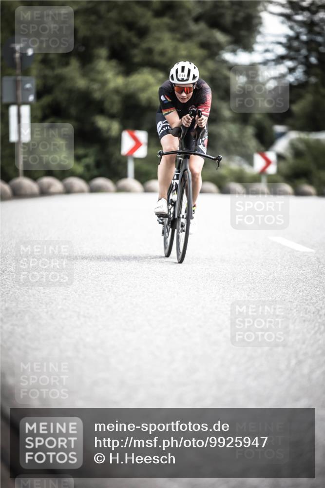 21.06.2026 - 29. Vierlanden-Triathlon H.Heesch http://msf.ph/oto/9925947 21.06.2026 13:18:39 Radfahren 1115 meine-sportfotos.de