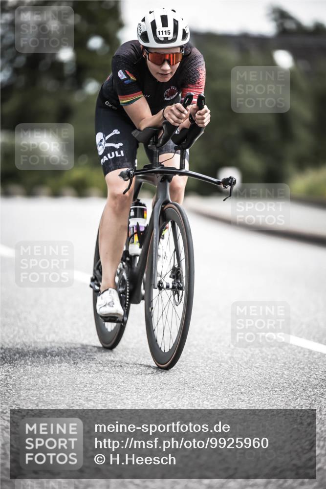 21.06.2026 - 29. Vierlanden-Triathlon H.Heesch http://msf.ph/oto/9925960 21.06.2026 13:18:40 Radfahren 1115 meine-sportfotos.de