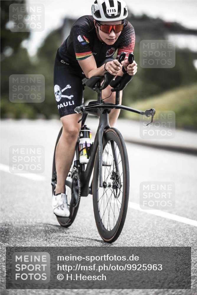 21.06.2026 - 29. Vierlanden-Triathlon H.Heesch http://msf.ph/oto/9925963 21.06.2026 13:18:41 Radfahren 1115 meine-sportfotos.de