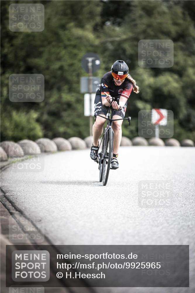21.06.2026 - 29. Vierlanden-Triathlon H.Heesch http://msf.ph/oto/9925965 21.06.2026 13:19:08 Radfahren 1112 meine-sportfotos.de
