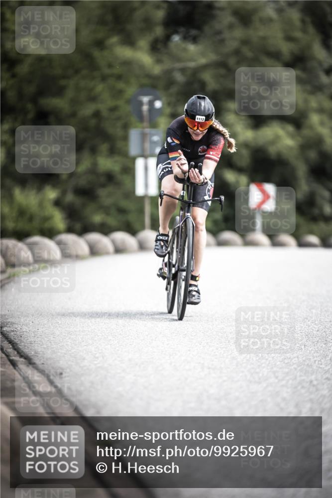 21.06.2026 - 29. Vierlanden-Triathlon H.Heesch http://msf.ph/oto/9925967 21.06.2026 13:19:08 Radfahren 1112 meine-sportfotos.de