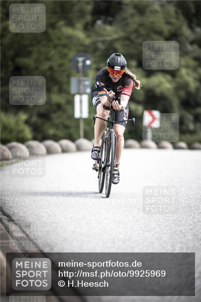 21.06.2026 - 29. Vierlanden-Triathlon H.Heesch http://msf.ph/oto/9925969 21.06.2026 13:19:08 Radfahren 1112 meine-sportfotos.de