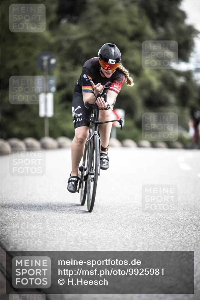 21.06.2026 - 29. Vierlanden-Triathlon H.Heesch http://msf.ph/oto/9925981 21.06.2026 13:19:08 Radfahren 1112 meine-sportfotos.de
