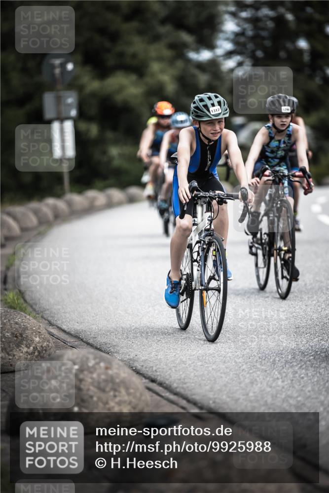 21.06.2026 - 29. Vierlanden-Triathlon H.Heesch http://msf.ph/oto/9925988 21.06.2026 14:56:26 Radfahren 11, 1312, 1, 295 meine-sportfotos.de