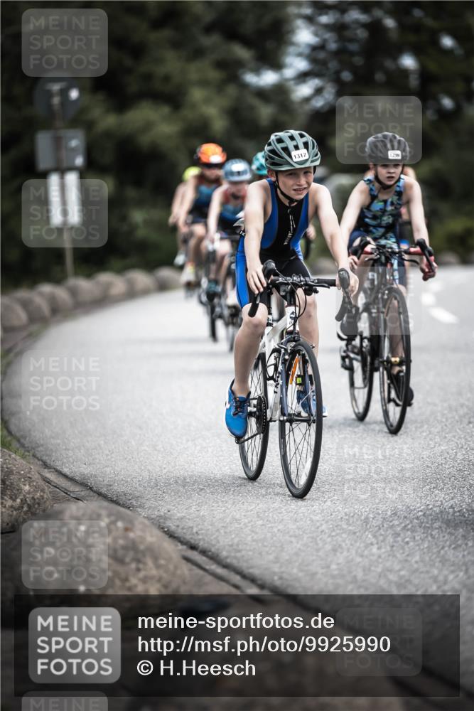 21.06.2026 - 29. Vierlanden-Triathlon H.Heesch http://msf.ph/oto/9925990 21.06.2026 14:56:26 Radfahren 11, 1312, 1, 298 meine-sportfotos.de