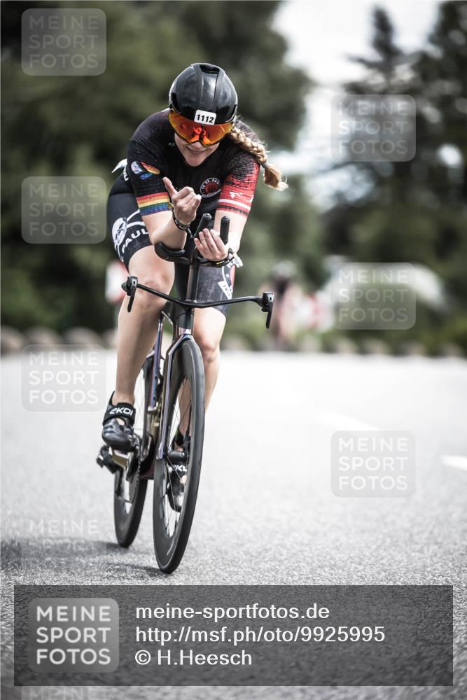 21.06.2026 - 29. Vierlanden-Triathlon H.Heesch http://msf.ph/oto/9925995 21.06.2026 13:19:09 Radfahren 1112, 2 meine-sportfotos.de