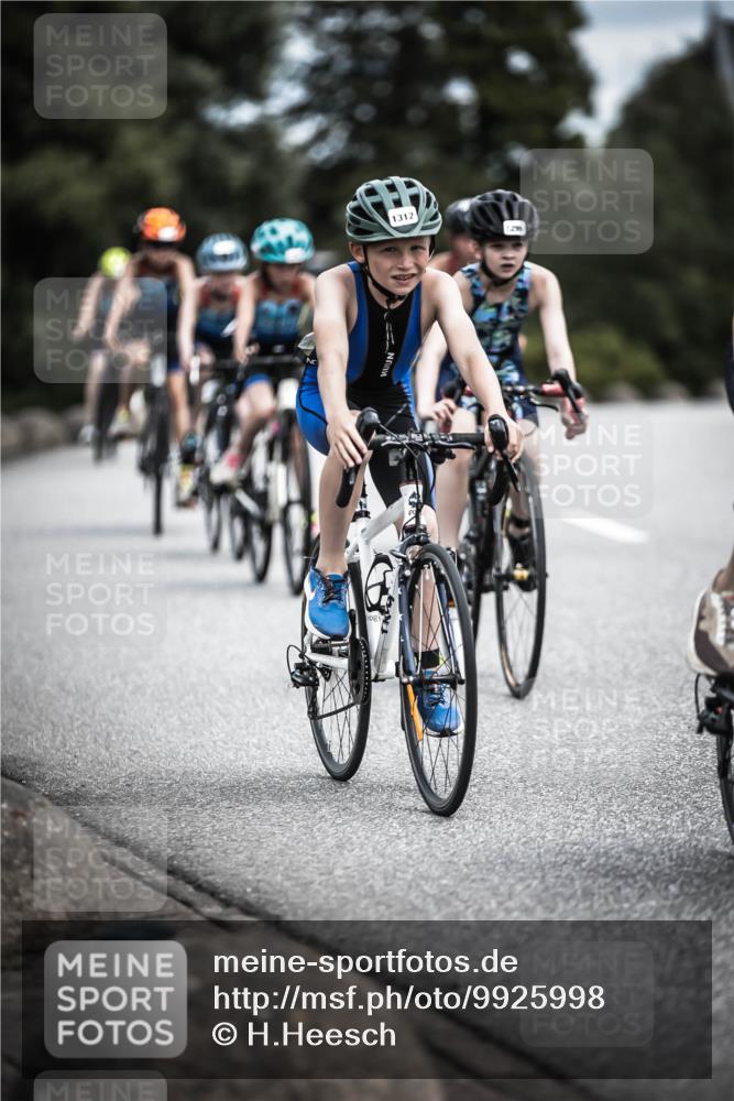 21.06.2026 - 29. Vierlanden-Triathlon H.Heesch http://msf.ph/oto/9925998 21.06.2026 14:56:26 Radfahren 1312 meine-sportfotos.de
