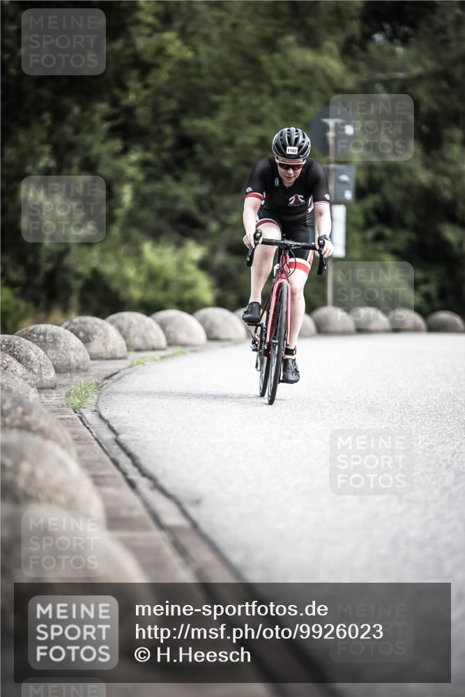 21.06.2026 - 29. Vierlanden-Triathlon H.Heesch http://msf.ph/oto/9926023 21.06.2026 13:19:14 Radfahren 1107 meine-sportfotos.de