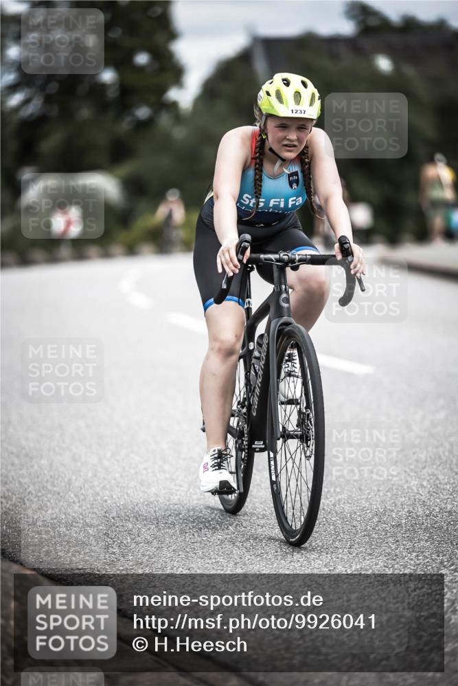 21.06.2026 - 29. Vierlanden-Triathlon H.Heesch http://msf.ph/oto/9926041 21.06.2026 14:56:30 Radfahren 1237 meine-sportfotos.de