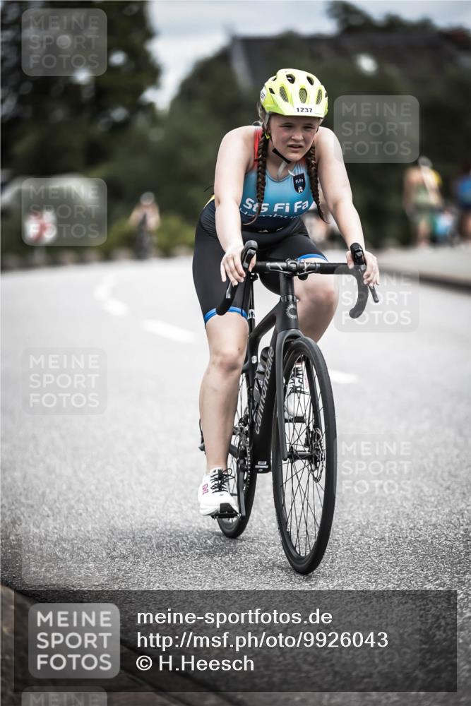 21.06.2026 - 29. Vierlanden-Triathlon H.Heesch http://msf.ph/oto/9926043 21.06.2026 14:56:30 Radfahren 1237 meine-sportfotos.de