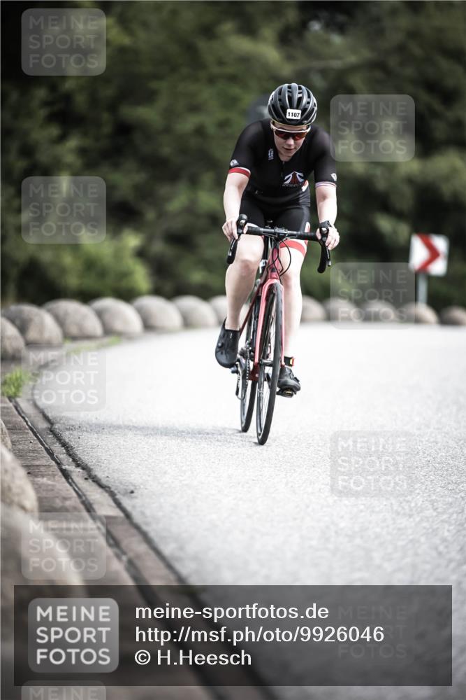 21.06.2026 - 29. Vierlanden-Triathlon H.Heesch http://msf.ph/oto/9926046 21.06.2026 13:19:14 Radfahren 1107 meine-sportfotos.de