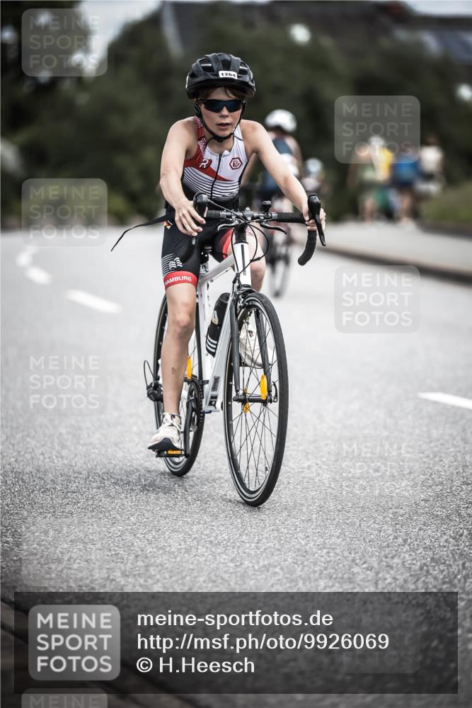 21.06.2026 - 29. Vierlanden-Triathlon H.Heesch http://msf.ph/oto/9926069 21.06.2026 14:56:33 Radfahren 1264 meine-sportfotos.de