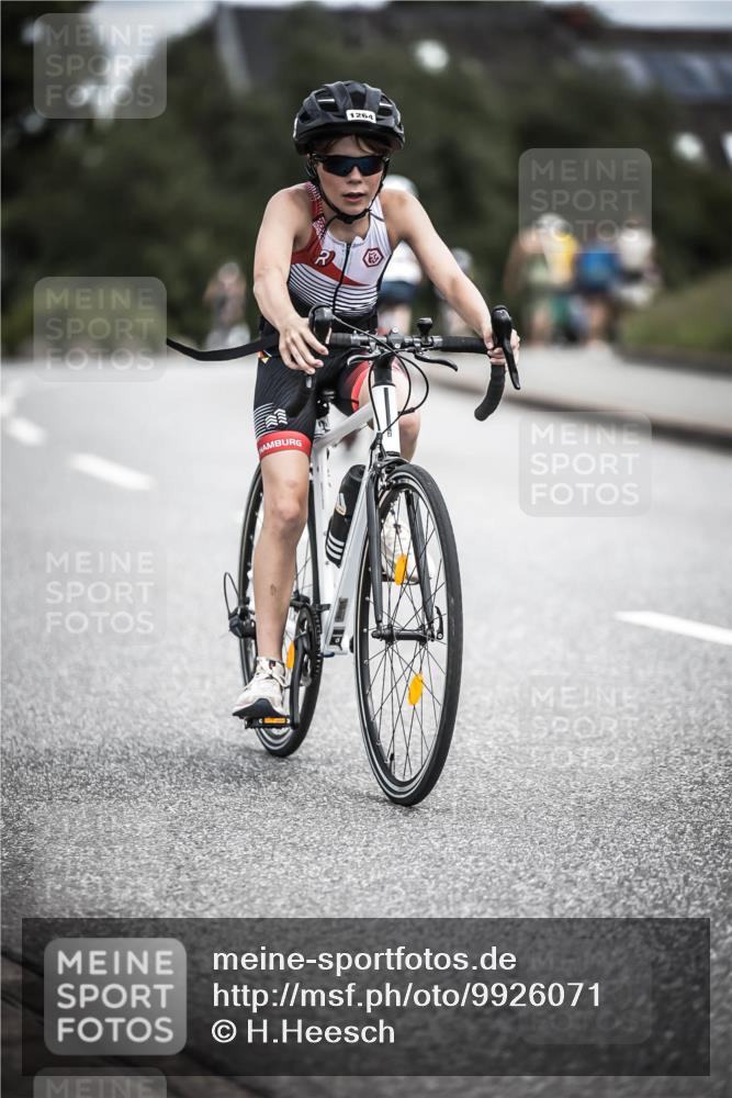 21.06.2026 - 29. Vierlanden-Triathlon H.Heesch http://msf.ph/oto/9926071 21.06.2026 14:56:33 Radfahren 1264 meine-sportfotos.de
