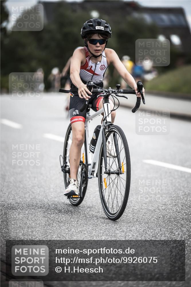 21.06.2026 - 29. Vierlanden-Triathlon H.Heesch http://msf.ph/oto/9926075 21.06.2026 14:56:33 Radfahren 1264 meine-sportfotos.de
