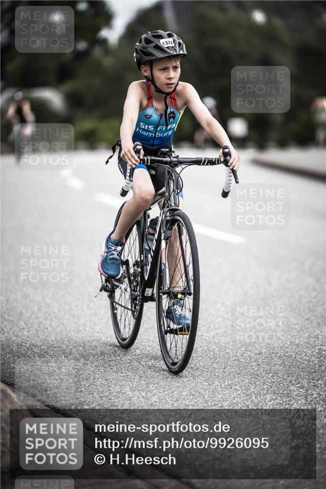 21.06.2026 - 29. Vierlanden-Triathlon H.Heesch http://msf.ph/oto/9926095 21.06.2026 14:56:38 Radfahren 1324 meine-sportfotos.de
