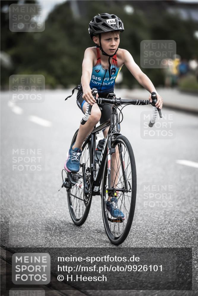 21.06.2026 - 29. Vierlanden-Triathlon H.Heesch http://msf.ph/oto/9926101 21.06.2026 14:56:38 Radfahren 1324 meine-sportfotos.de