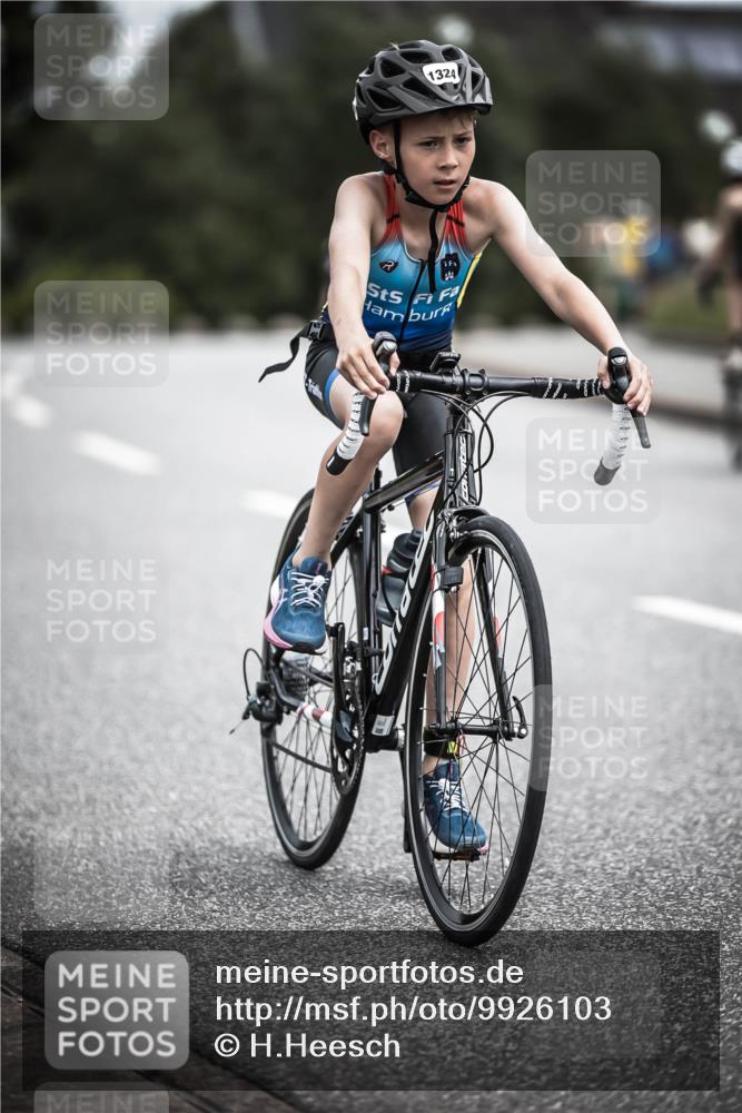 21.06.2026 - 29. Vierlanden-Triathlon H.Heesch http://msf.ph/oto/9926103 21.06.2026 14:56:38 Radfahren 1324 meine-sportfotos.de