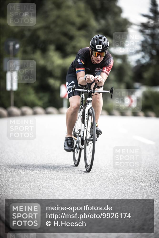 21.06.2026 - 29. Vierlanden-Triathlon H.Heesch http://msf.ph/oto/9926174 21.06.2026 13:20:03 Radfahren 1162 meine-sportfotos.de