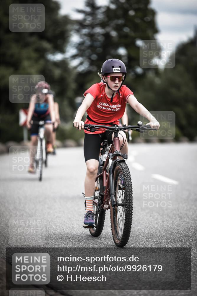 21.06.2026 - 29. Vierlanden-Triathlon H.Heesch http://msf.ph/oto/9926179 21.06.2026 14:57:04 Radfahren 1286, 10, 20 meine-sportfotos.de