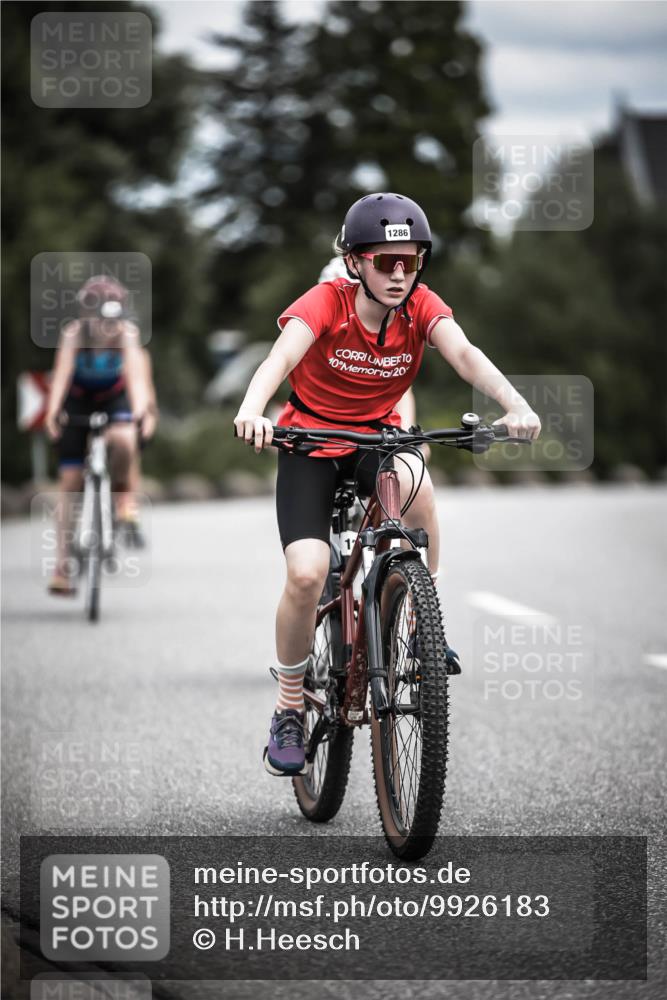 21.06.2026 - 29. Vierlanden-Triathlon H.Heesch http://msf.ph/oto/9926183 21.06.2026 14:57:04 Radfahren 1286, 10, 20 meine-sportfotos.de