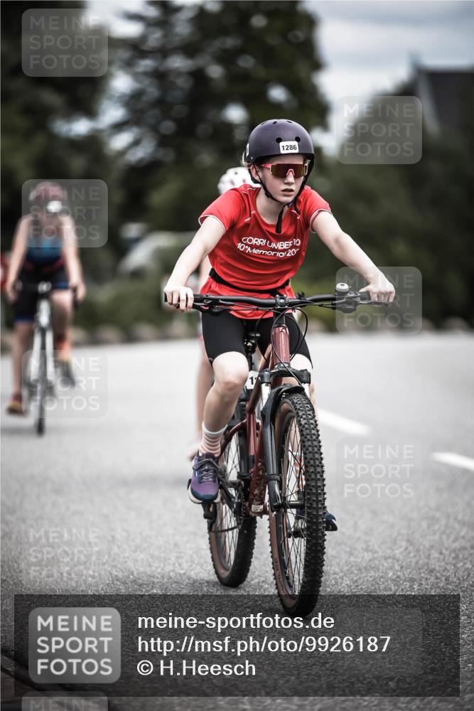 21.06.2026 - 29. Vierlanden-Triathlon H.Heesch http://msf.ph/oto/9926187 21.06.2026 14:57:04 Radfahren 1286, 10, 20 meine-sportfotos.de