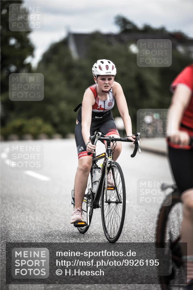 21.06.2026 - 29. Vierlanden-Triathlon H.Heesch http://msf.ph/oto/9926195 21.06.2026 14:57:05 Radfahren 1242 meine-sportfotos.de