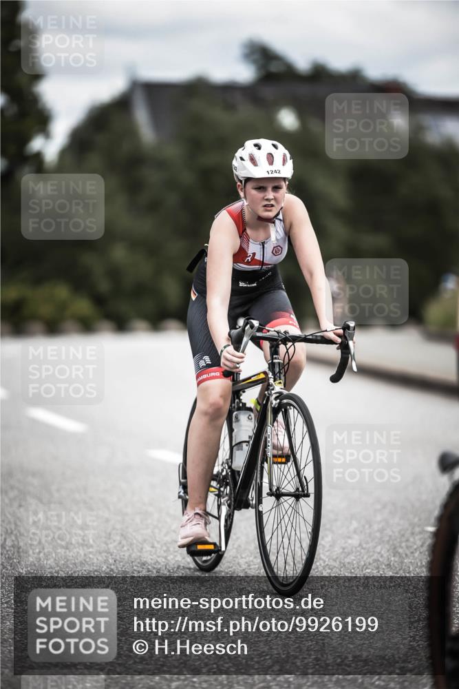 21.06.2026 - 29. Vierlanden-Triathlon H.Heesch http://msf.ph/oto/9926199 21.06.2026 14:57:05 Radfahren 1242 meine-sportfotos.de