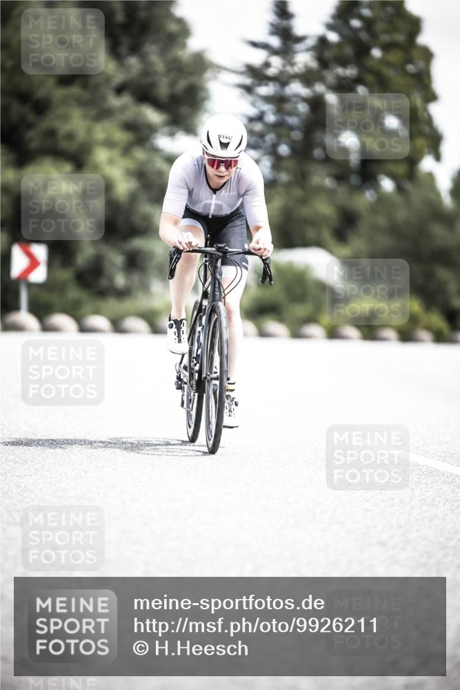 21.06.2026 - 29. Vierlanden-Triathlon H.Heesch http://msf.ph/oto/9926211 21.06.2026 13:20:40 Radfahren 1144 meine-sportfotos.de