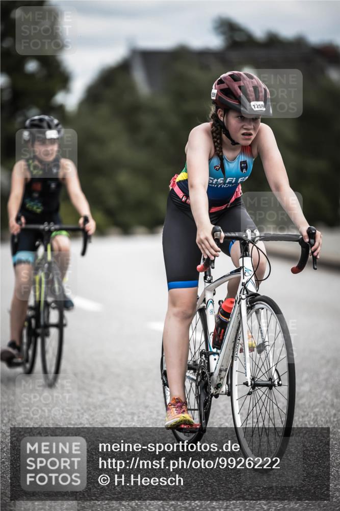 21.06.2026 - 29. Vierlanden-Triathlon H.Heesch http://msf.ph/oto/9926222 21.06.2026 14:57:07 Radfahren 25, 9, 1259 meine-sportfotos.de