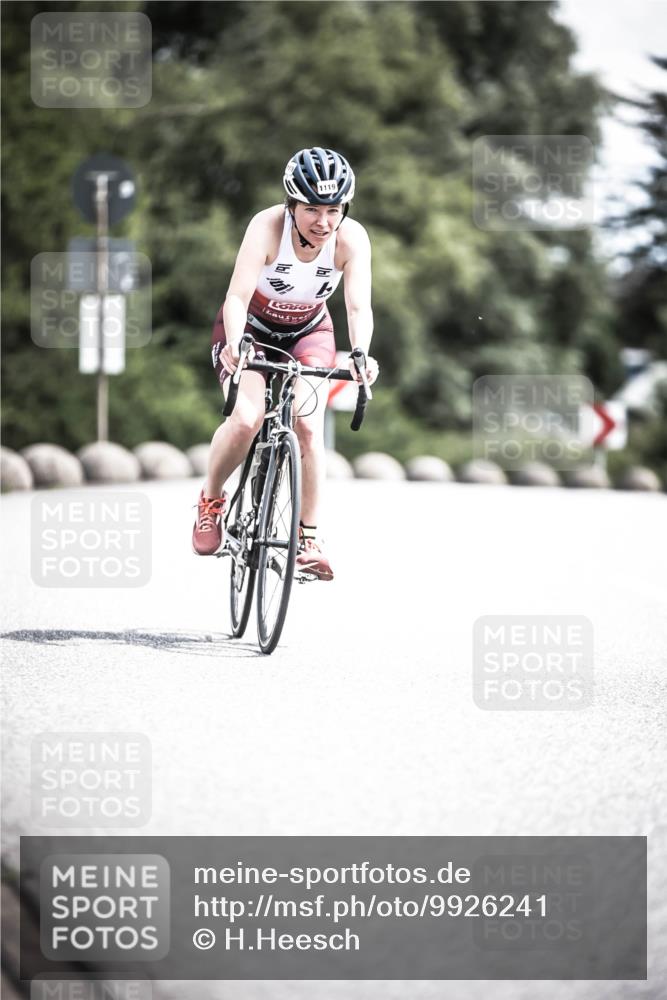 21.06.2026 - 29. Vierlanden-Triathlon H.Heesch http://msf.ph/oto/9926241 21.06.2026 13:20:44 Radfahren 11, 1119 meine-sportfotos.de