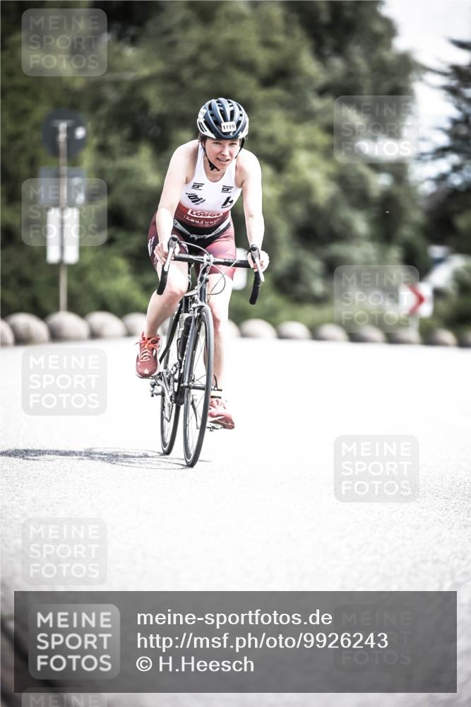 21.06.2026 - 29. Vierlanden-Triathlon H.Heesch http://msf.ph/oto/9926243 21.06.2026 13:20:44 Radfahren 11, 1119 meine-sportfotos.de