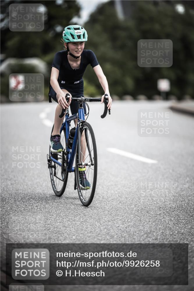 21.06.2026 - 29. Vierlanden-Triathlon H.Heesch http://msf.ph/oto/9926258 21.06.2026 14:57:17 Radfahren 1241 meine-sportfotos.de