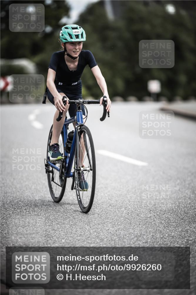21.06.2026 - 29. Vierlanden-Triathlon H.Heesch http://msf.ph/oto/9926260 21.06.2026 14:57:17 Radfahren 1241 meine-sportfotos.de