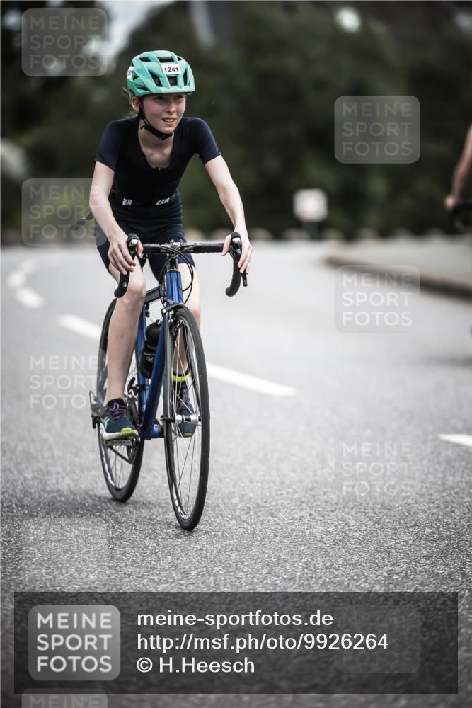 21.06.2026 - 29. Vierlanden-Triathlon H.Heesch http://msf.ph/oto/9926264 21.06.2026 14:57:17 Radfahren 1241 meine-sportfotos.de