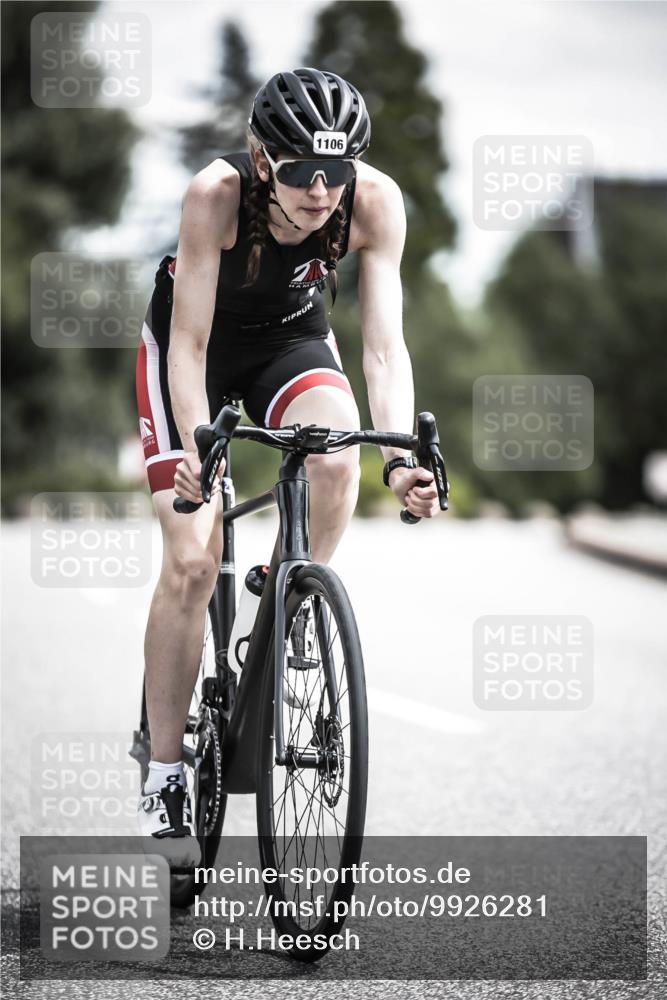 21.06.2026 - 29. Vierlanden-Triathlon H.Heesch http://msf.ph/oto/9926281 21.06.2026 13:20:51 Radfahren 1106 meine-sportfotos.de