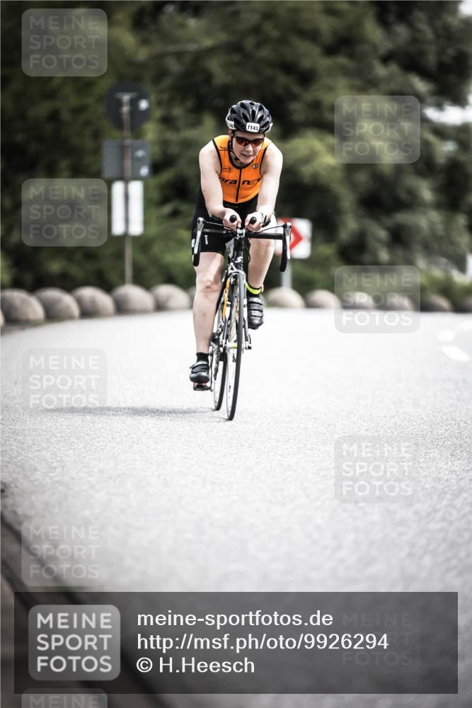 21.06.2026 - 29. Vierlanden-Triathlon H.Heesch http://msf.ph/oto/9926294 21.06.2026 13:21:01 Radfahren 1143 meine-sportfotos.de