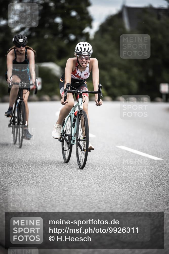 21.06.2026 - 29. Vierlanden-Triathlon H.Heesch http://msf.ph/oto/9926311 21.06.2026 14:57:40 Radfahren 1243 meine-sportfotos.de
