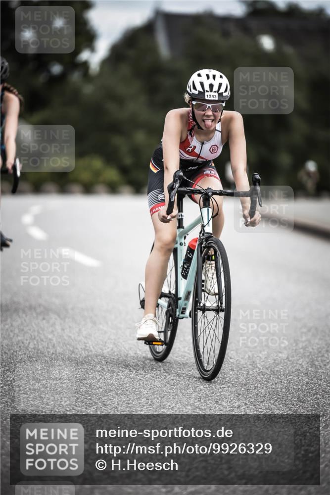 21.06.2026 - 29. Vierlanden-Triathlon H.Heesch http://msf.ph/oto/9926329 21.06.2026 14:57:40 Radfahren 1243 meine-sportfotos.de