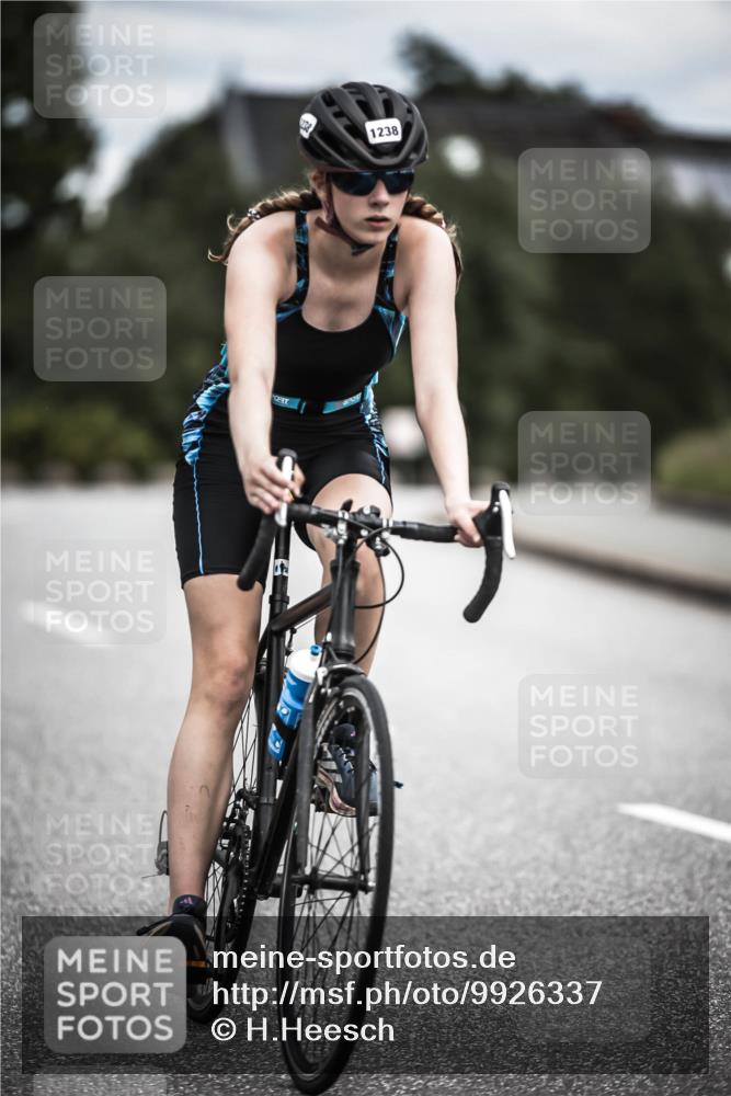 21.06.2026 - 29. Vierlanden-Triathlon H.Heesch http://msf.ph/oto/9926337 21.06.2026 14:57:42 Radfahren 1238 meine-sportfotos.de