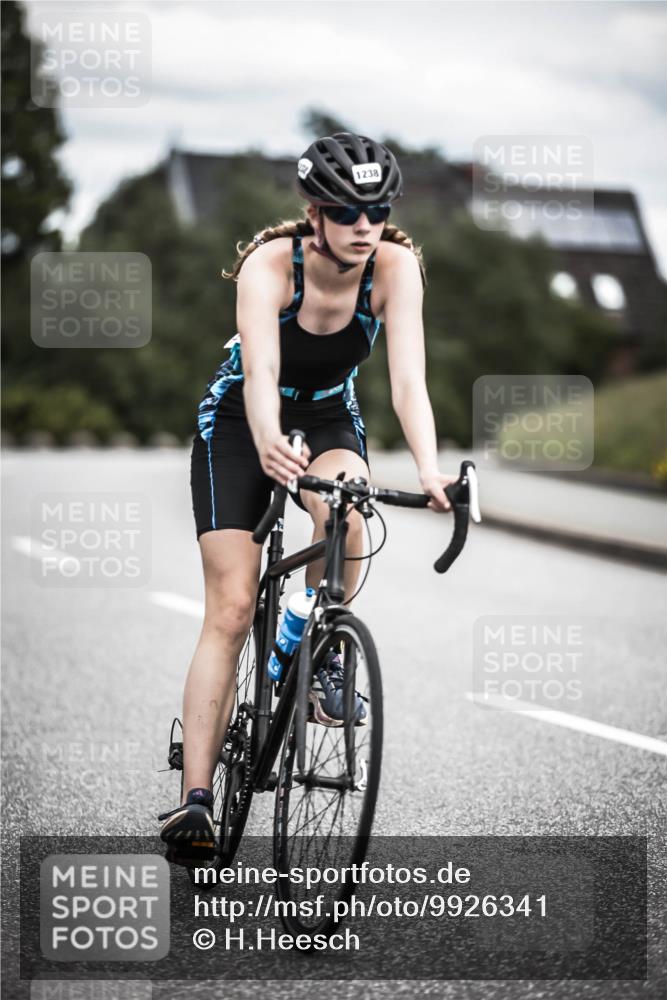 21.06.2026 - 29. Vierlanden-Triathlon H.Heesch http://msf.ph/oto/9926341 21.06.2026 14:57:42 Radfahren 1238 meine-sportfotos.de