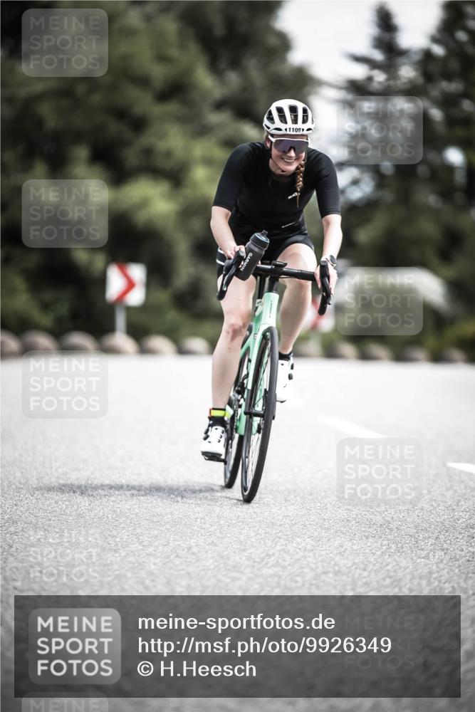 21.06.2026 - 29. Vierlanden-Triathlon H.Heesch http://msf.ph/oto/9926349 21.06.2026 13:21:15 Radfahren 1109 meine-sportfotos.de