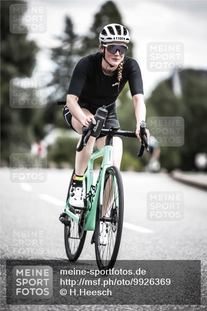 21.06.2026 - 29. Vierlanden-Triathlon H.Heesch http://msf.ph/oto/9926369 21.06.2026 13:21:16 Radfahren 1109 meine-sportfotos.de